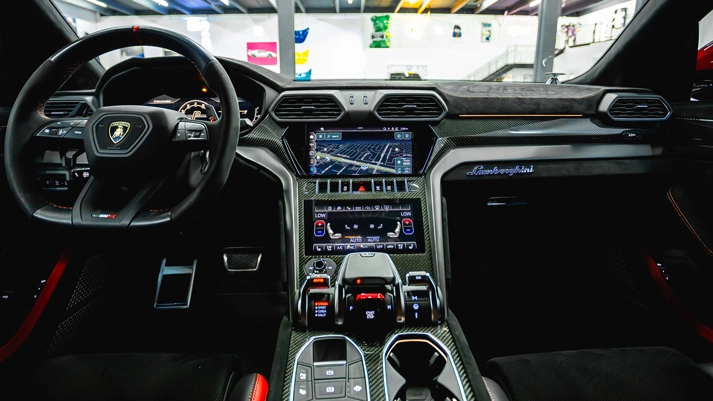 red-lamborghini-urus-performante-rental-dashboard-view-mph-club-1